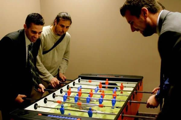 Being a multiplayer game, foosball promotes team spirit and is a game of contagious energy.